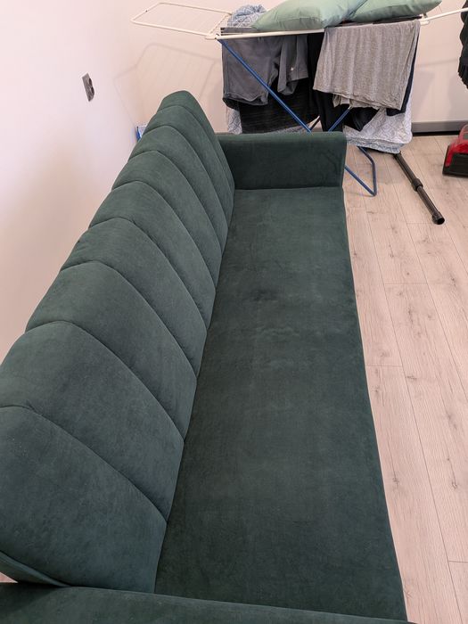 Vând canapea extensibila!