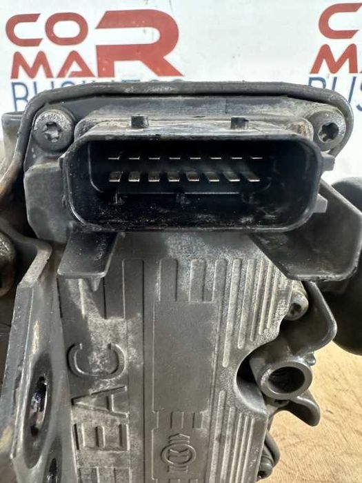 Uscator aer MERCEDES BENZ ATEGO 818 cod piesa A0014 465 464