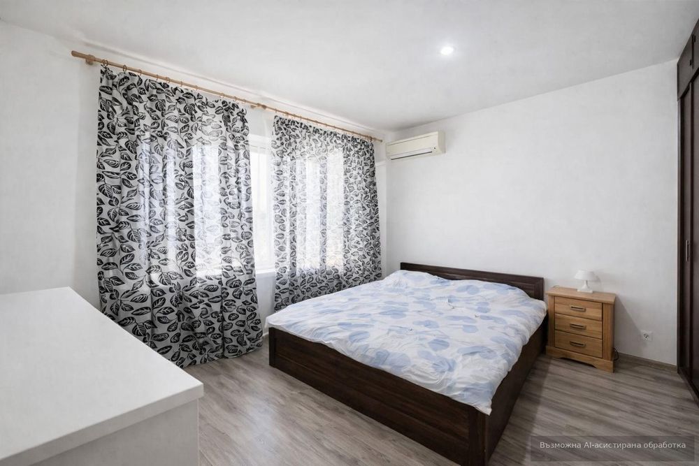 Дава се под наем Тристаен апартамент в Варна, Левски - 75 кв.м за 598.23 € - Снимка #2