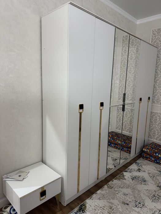 Мебель для спальни . Цена 150.000