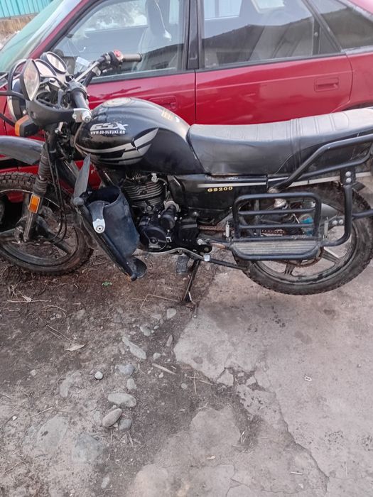 Мото сатылады GS 200 Suzuki