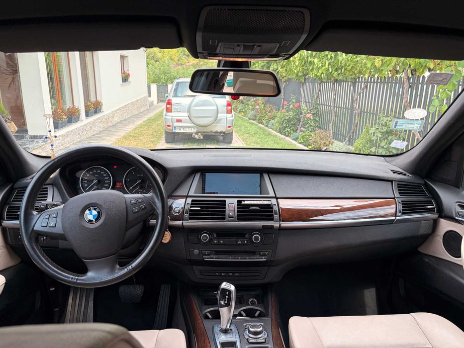 BMW X5 2011 — imagine 5