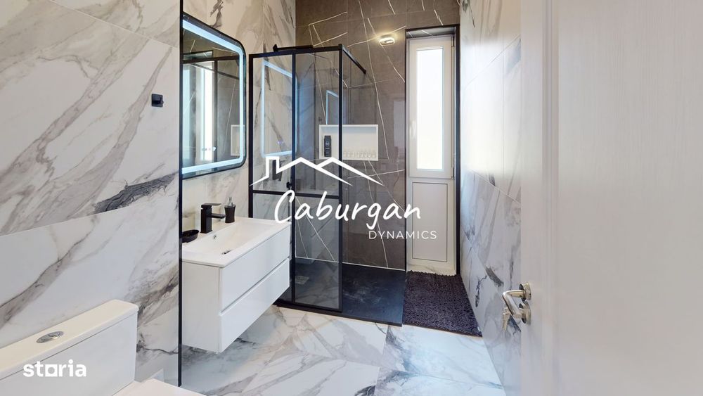 Apartament cu 2 camere, 50mp utili+balcon, bucatarie inchisa,parcare.