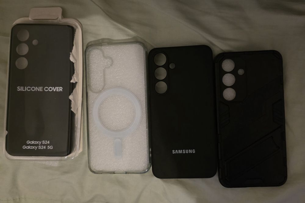 Vand Huse si Folie Samsung s24.