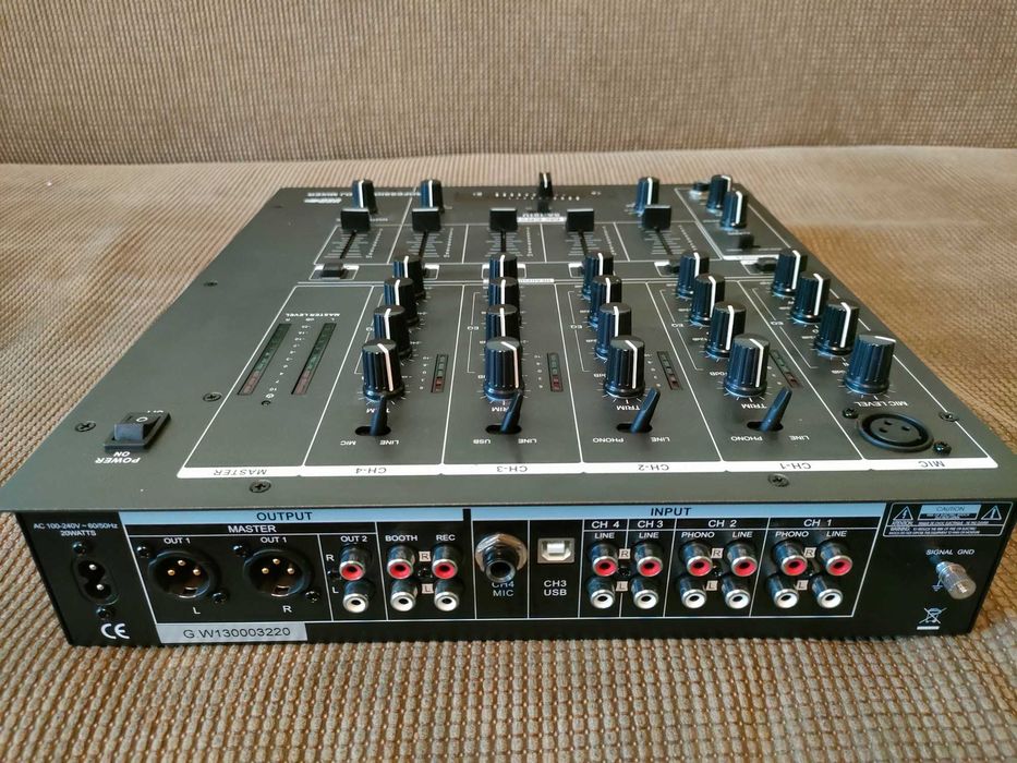 Lot 4 mixere Mc Crypt Behringer Stanton Cluj-Napoca • OLX.ro