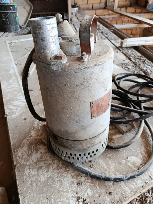 Електронасос гном