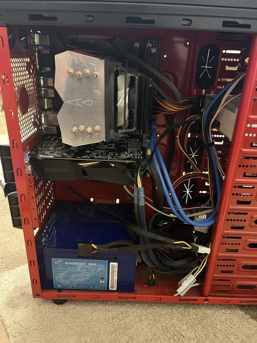 PC настолен компютър