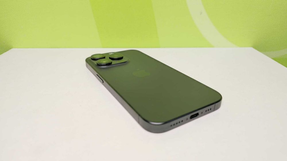 iPhone 15 Pro 256GB (AG.7)