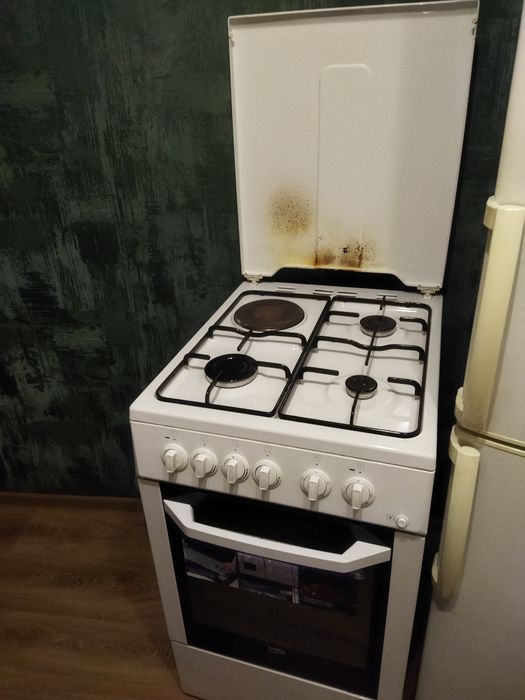 Газовая плита 3+1