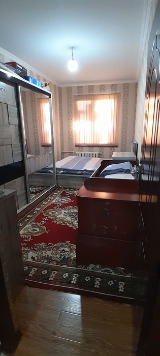 Чилонзор 7 ок тепа 2 хона 3хона килинган срочна келишилади