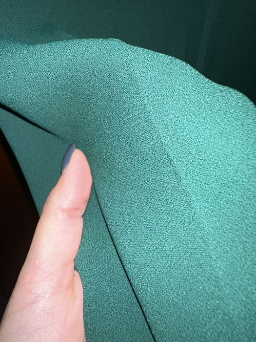 Широк нов панталон Zara в маслено зелено