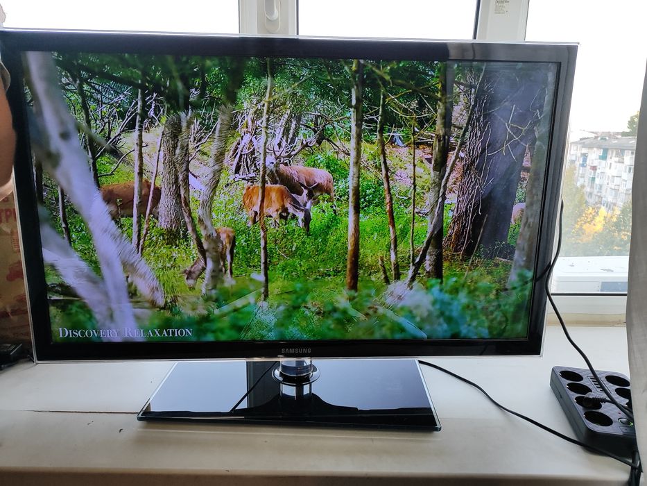 Телевизор Samsung Smart TV