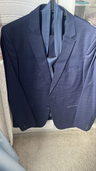 Мужкая одежда брюки,пуховик