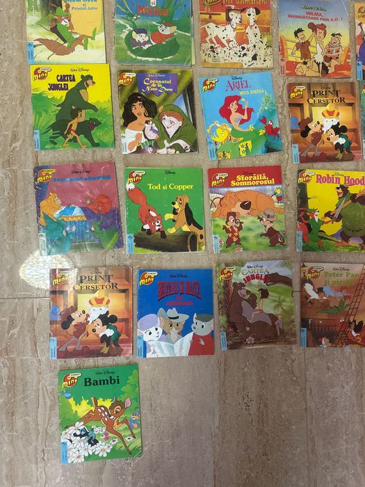31 cărticele Colecție egmont mini Disney Walt Disney română egmont România