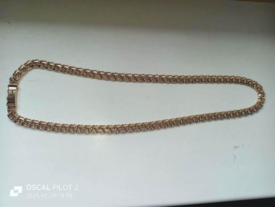 Продам золотую цепь 585 пробы