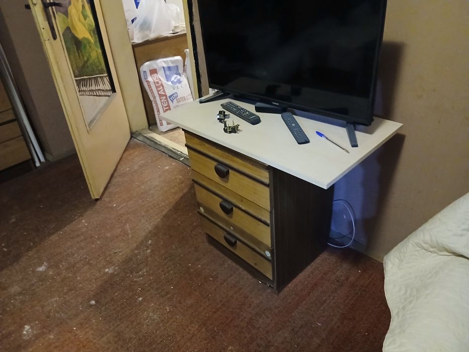 Подарявам холова гарнитута.