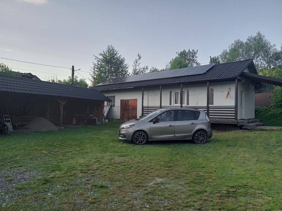 Vand casa in Slatioara  com Rasca  Suceava