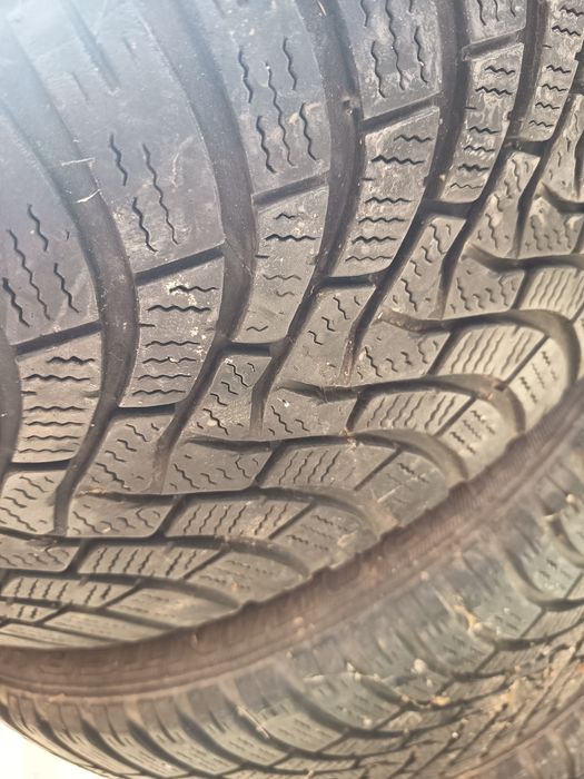 Anvelope M+S R19 225/45 Falken