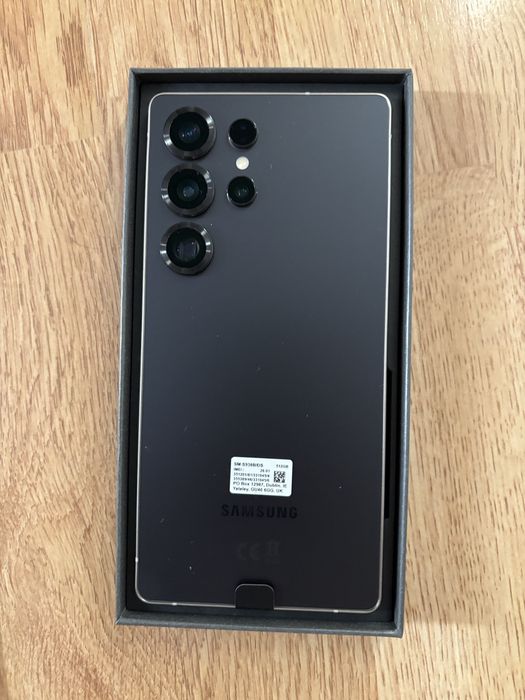 SAMSUNG S25 ultra 512gb