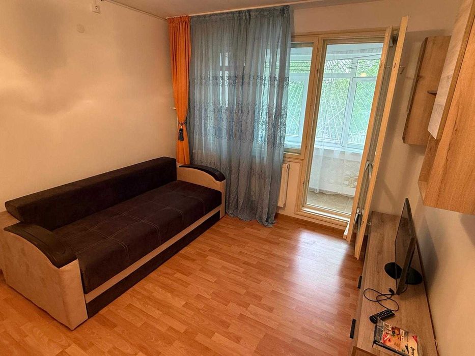 Apartamente de inchiriat