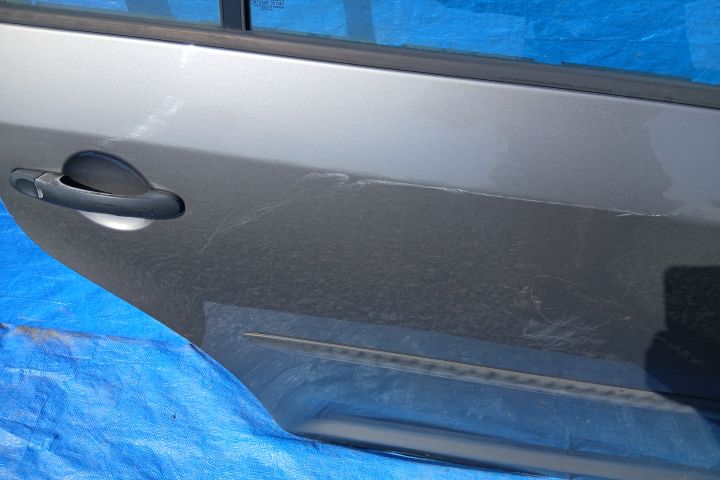 Usa / Portiera spate dreapta Volkswagen VW Touran prima generatie (fa
