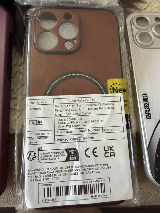 Huse Iphone 15 pro max și iphone 16 pro max și 17 pro max