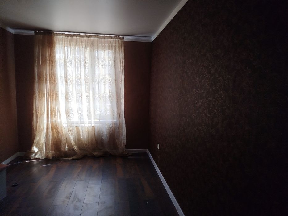 Сдаю 2 -х комн квартиру