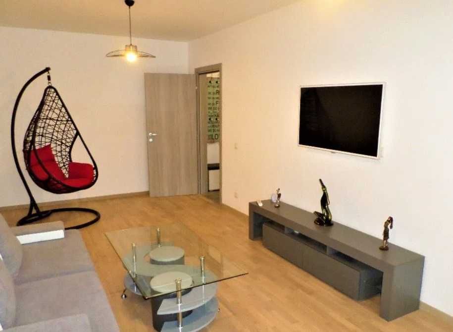 Дава се под наем Двустаен апартамент в Пловдив, Кършияка - 64 кв.м за 316.2 € - Снимка #1