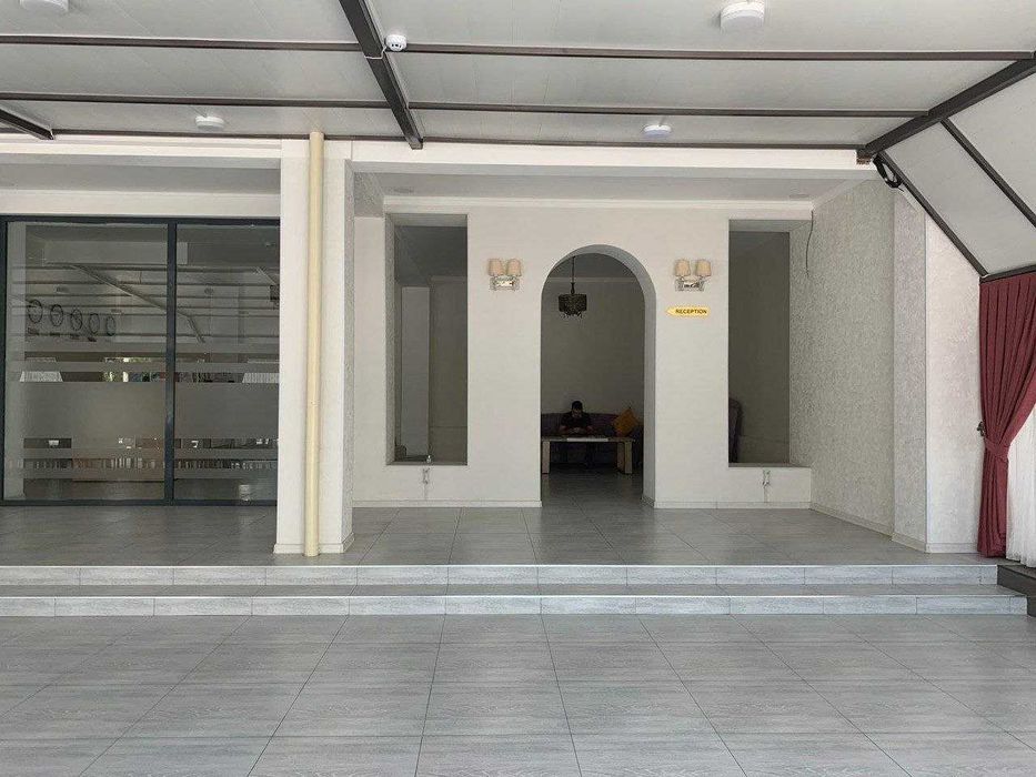 Аренда под клинику, гостиницу, офис, 1200 кв.м. 3-этажа, ул. Сагбан