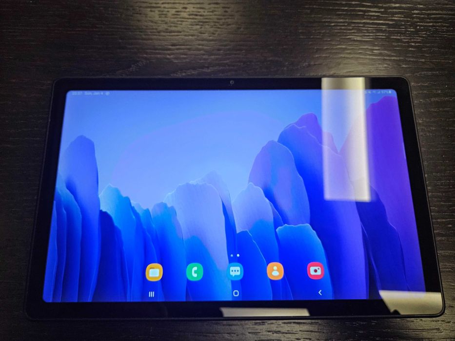 Samsung Galaxy Tab A7 10.4 (2020) с дефект на дисплея