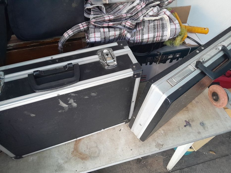 Дипломат- чемодан