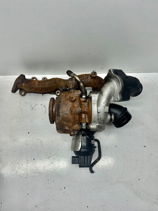 Turbo Turbina Turbosuflanta VW Golf 6 2.0 TDI CBAA CBAB 2008 - 2011 Cod: 03L253016F