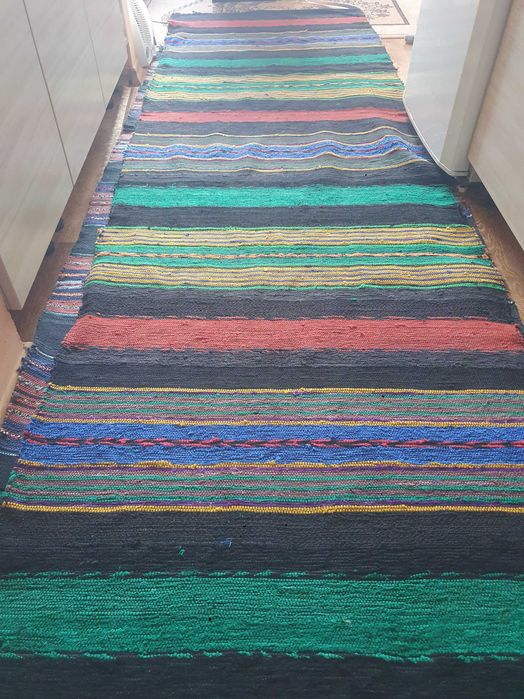 Черги чисто нови