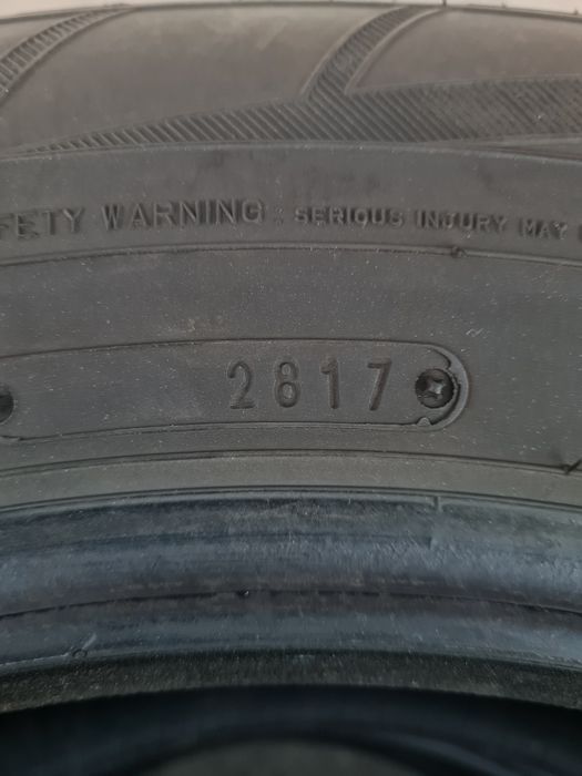 Зимни гуми 2 броя FALKEN EuroWinter HS449 235 65 R17 дот 2817