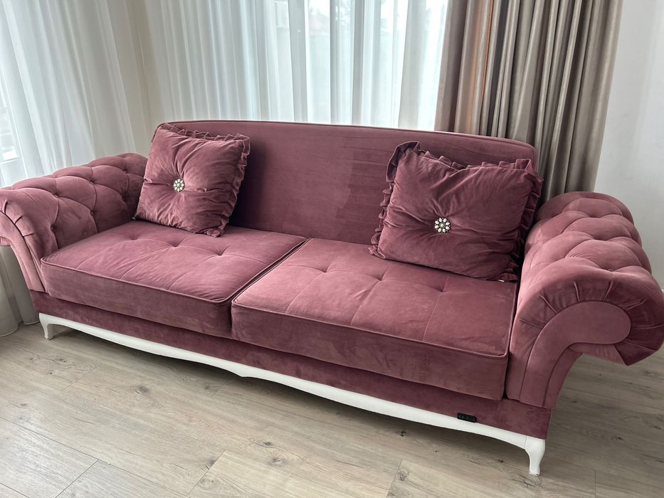Canapele elegante