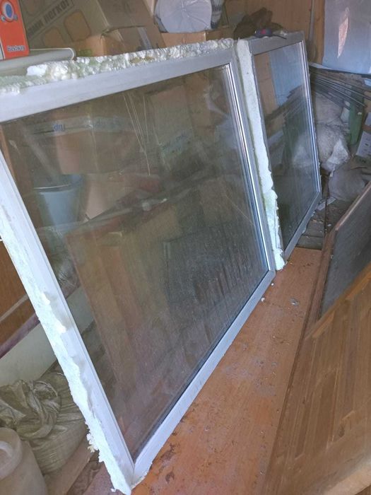 3 пластиковых окна