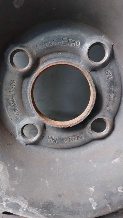 Зимни гуми - 185/70/14 с железни джанти - 51/2Jx14 ET39 за Opel