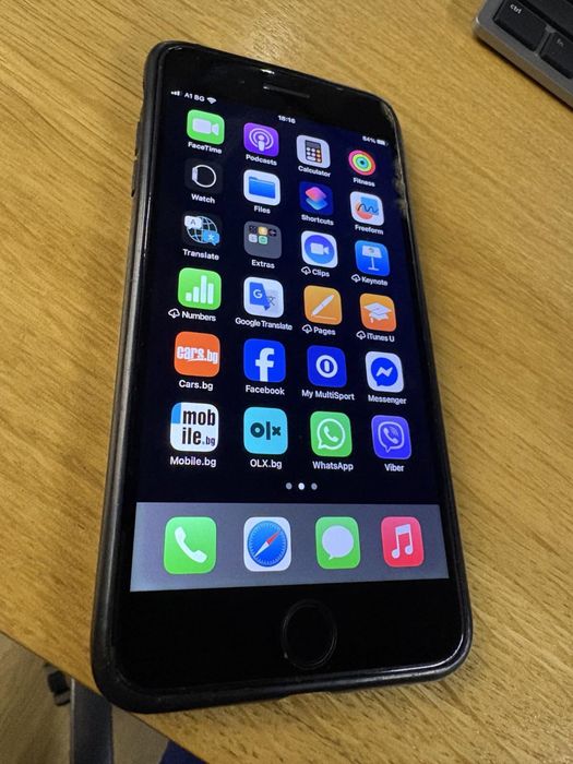 Продавам Iphone 8 plus