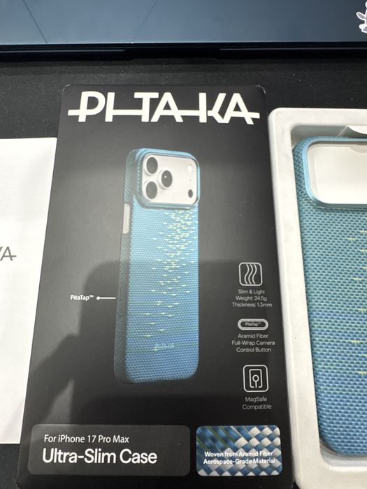 Husa Pitaka pentru iPhone 17 Pro Max