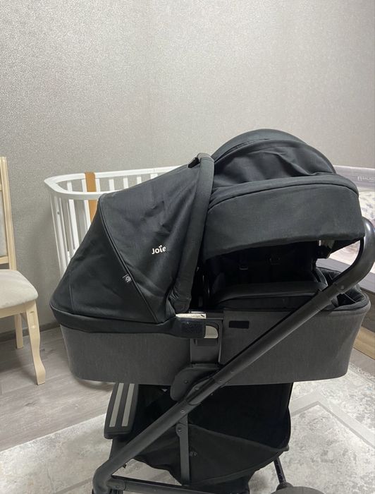 Продам кровать и коляску