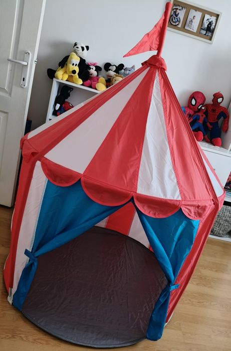 Cort de joaca  castel