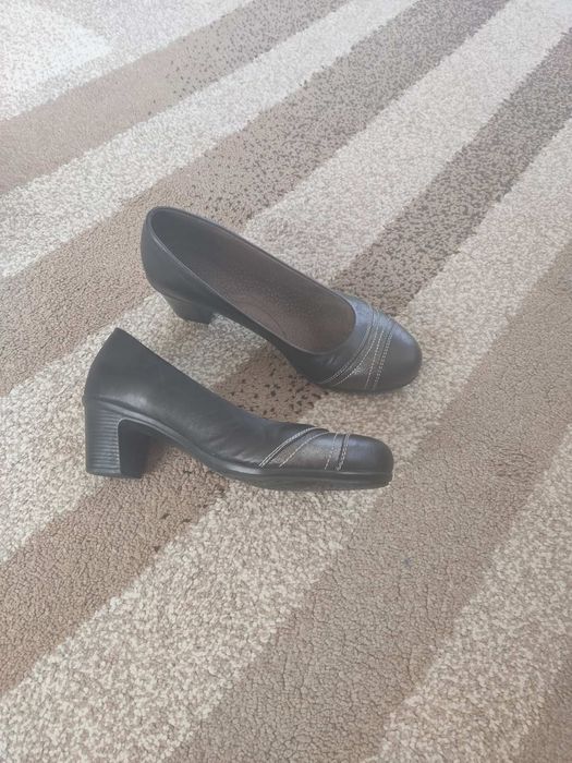 Дамски обувки 38