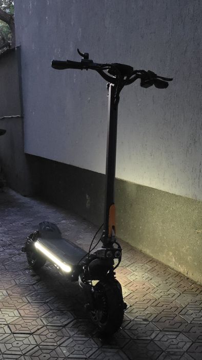 Trotineta electrica Ausom F1 max  7000 negociabil