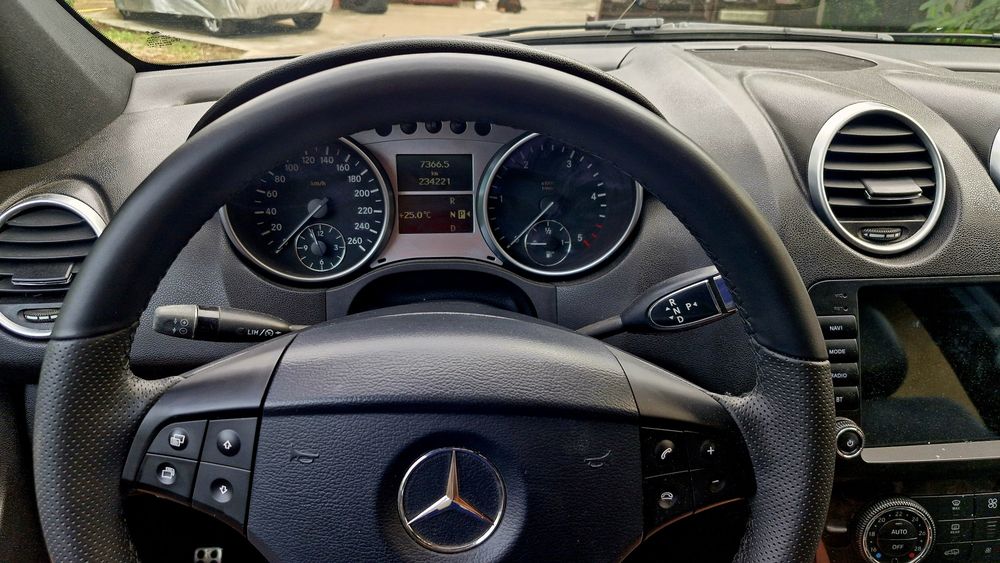 Mercedes ML320  perne aer impecabil