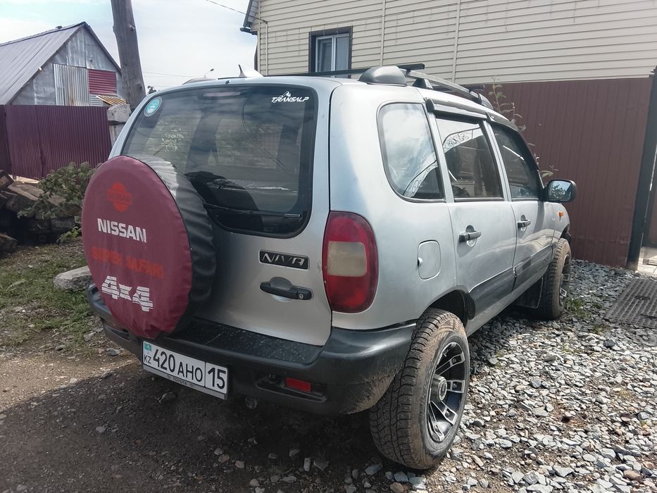 Продам ниву шевроле