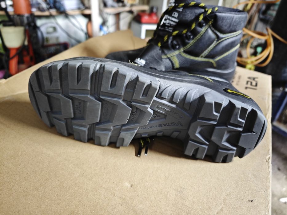 Сейфити ботинки 42 размер летние