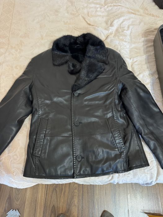 Продам дубленку качественную 52 размер