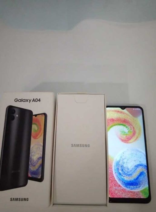 Samsung A 04 е  .