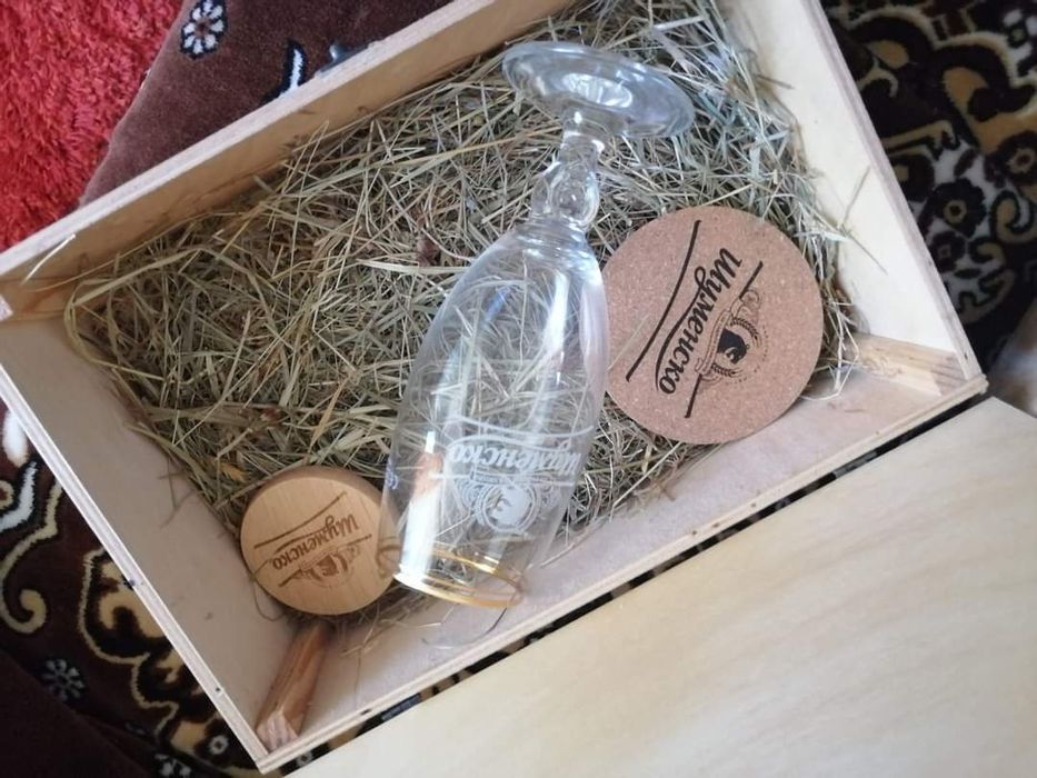 Кутия дървена подарък за Коледа