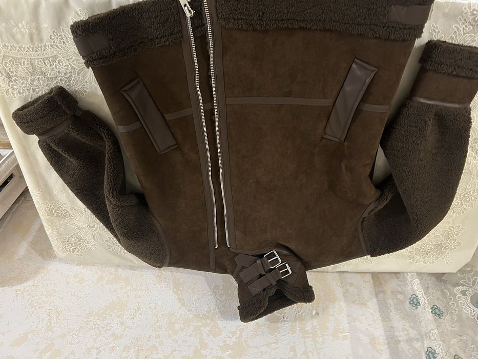 Дубленка коричнего цвета размер L, новая